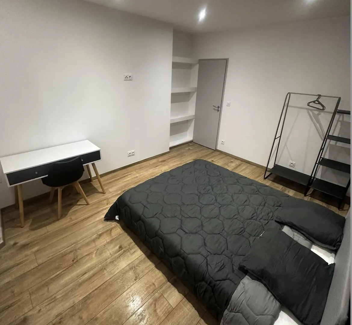 Chambre - Grenoble, Caserne De Bonne 홈스테이 그르노블